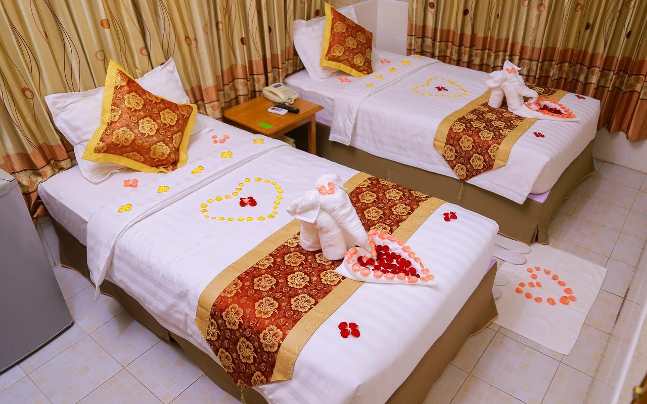 Hotel Shwe Pyi Tan Μανταλέι Εξωτερικό φωτογραφία