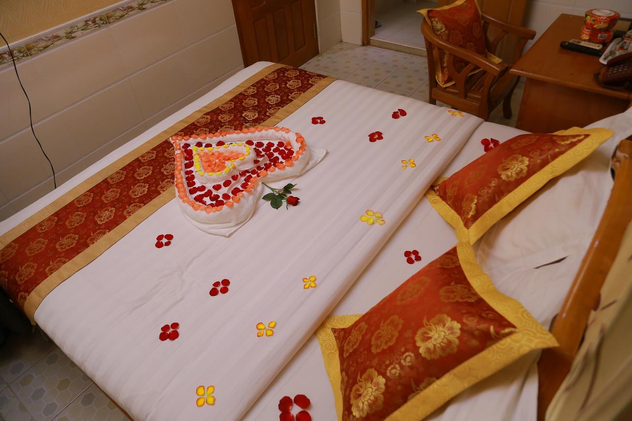 Hotel Shwe Pyi Tan Μανταλέι Εξωτερικό φωτογραφία