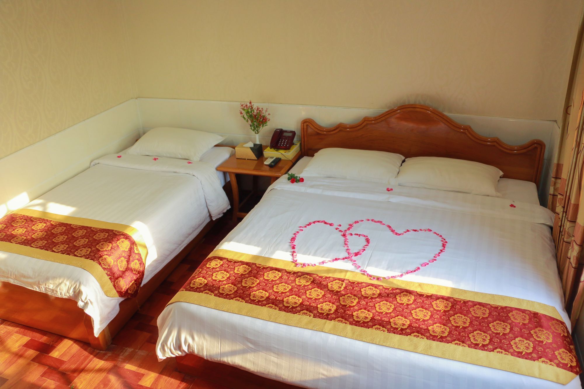 Hotel Shwe Pyi Tan Μανταλέι Εξωτερικό φωτογραφία